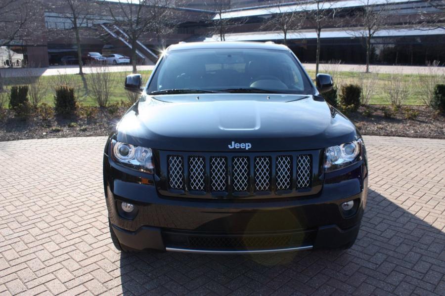  Jeep Altitude Editions 2012 года  (фото 6 из 12)